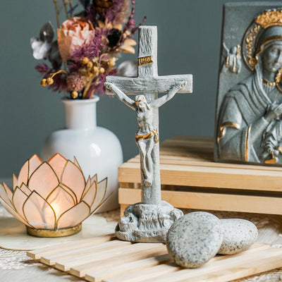 Pinatubo Crucifix - TESOROS